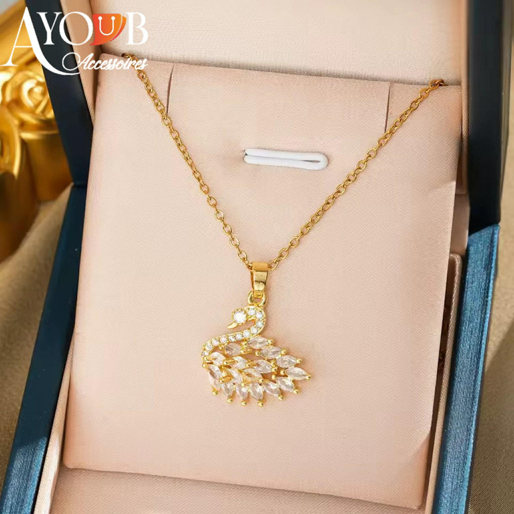 COLLIER SWAN