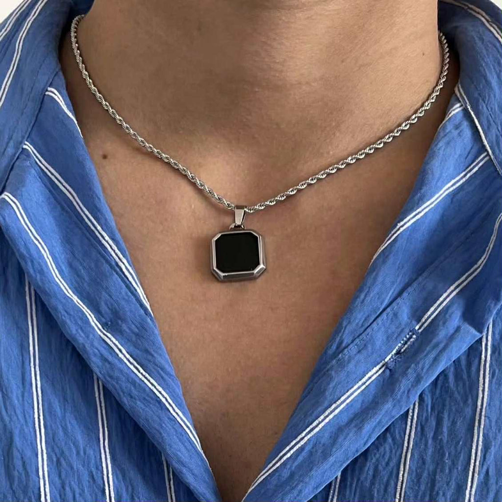 COLLIER MINIMALISTE
